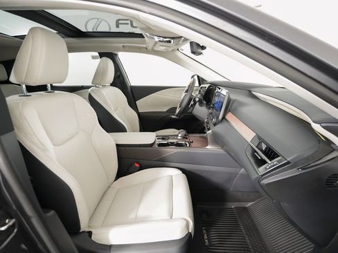 New 2026 Lexus RX 450h AWD image 16