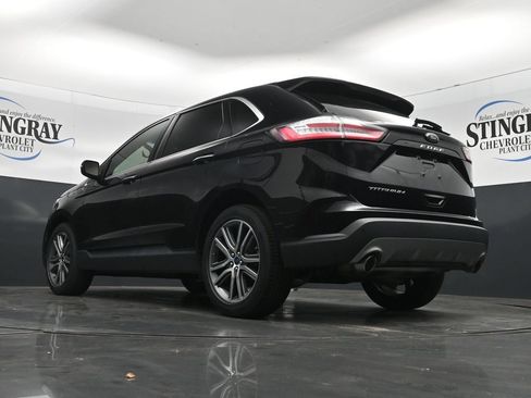 Used 2021 Ford Edge Titanium FWD image 30