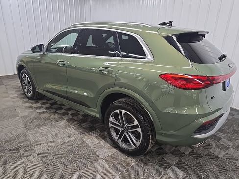 Used 2025 Audi Q5 Premium Plus w/ Premium Plus AWD/4WD image 9