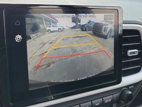 New 2025 Hyundai Venue Limited image 23