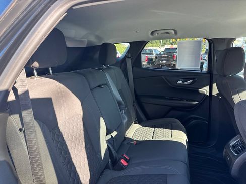 Used 2022 Chevrolet Blazer LT FWD image 22