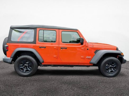 Used 2019 Jeep Wrangler Unlimited Sport AWD/4WD image 8