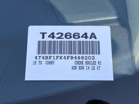 Used 2015 Toyota Camry LE image 16