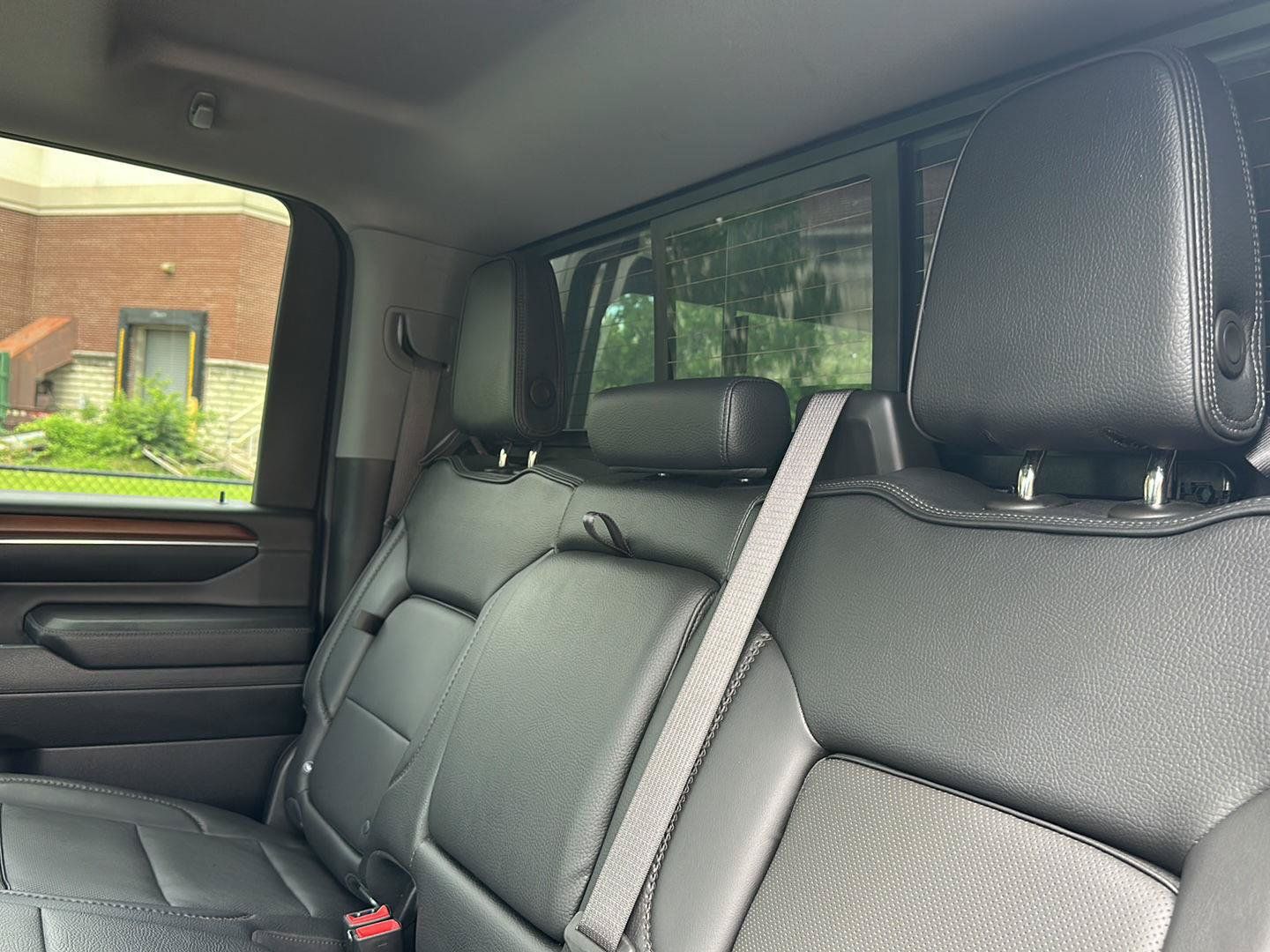 Used 2024 GMC Sierra 2500 Denali w/ Denali Reserve Package AWD/4WD image 27