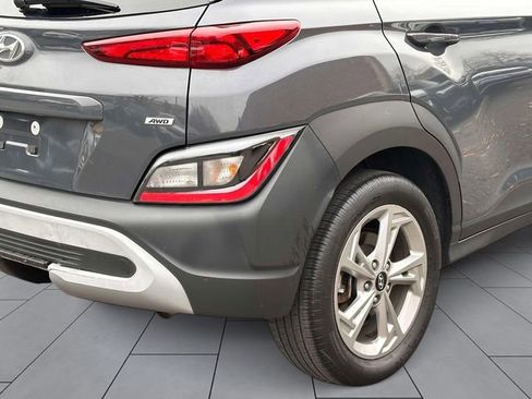Used 2023 Hyundai Kona SEL image 12
