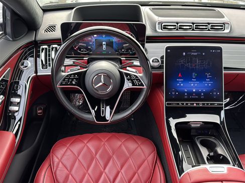 Certified 2023 Mercedes-Benz S 580e 4MATIC Sedan image 11