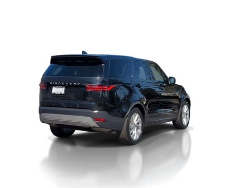 Used 2025 Land Rover Discovery S AWD/4WD image 8