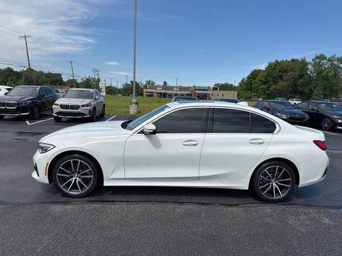 Used 2021 BMW 330i xDrive Sedan AWD/4WD image 4