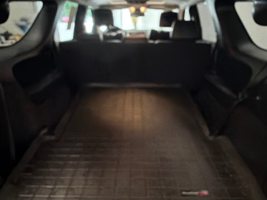 Used 2015 Dodge Durango Citadel w/ Technology Group AWD/4WD image 13