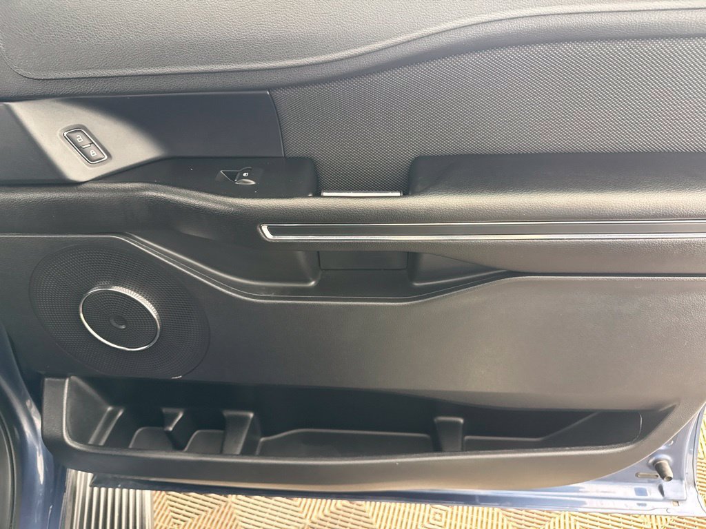 Used 2019 Ford Expedition Max XL AWD/4WD image 21