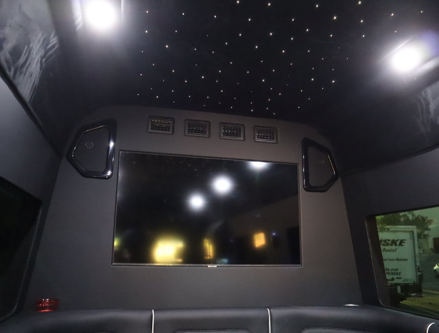 Used 2021 Mercedes-Benz Sprinter 3500 image 54