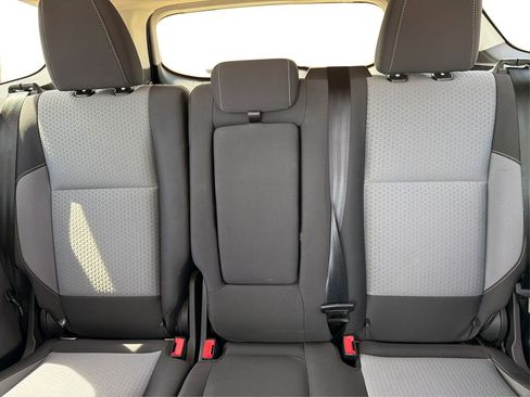 Used 2018 Ford Escape SE w/ SE Sync 3 Package AWD/4WD image 15