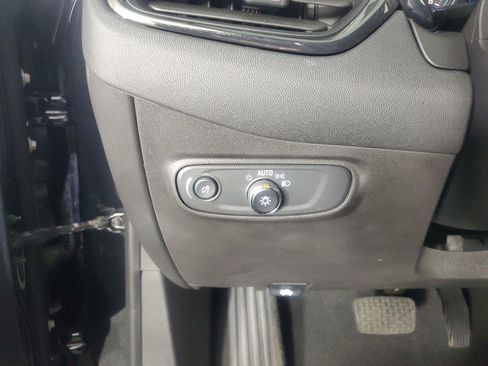 Used 2023 Chevrolet Equinox RS image 28