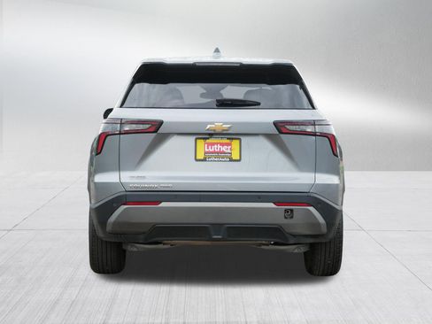 Used 2025 Chevrolet Equinox LT AWD/4WD image 6