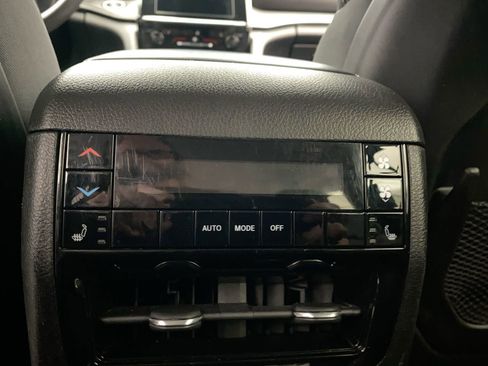 Used 2021 Jeep Grand Cherokee L Limited AWD/4WD image 27