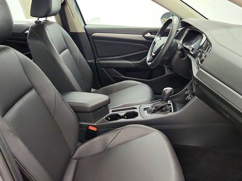 Used 2020 Volkswagen Jetta SE w/ SE Cold Weather Package FWD image 22