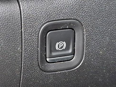 Used 2022 Chevrolet Silverado 1500 W/T w/ WT Value Package image 26