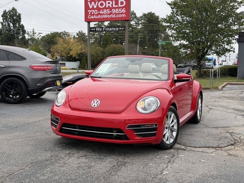 Used 2017 Volkswagen Beetle 1.8T SE FWD image 1