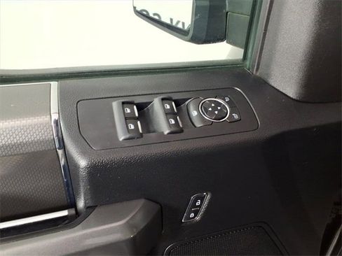 Used 2015 Ford F150 XLT w/ Equipment Group 302A Luxury image 14