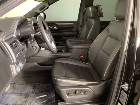 Used 2022 GMC Yukon SLT w/ SLT Premium Package AWD/4WD image 15