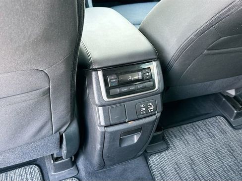 Used 2025 Subaru Ascent Premium AWD/4WD image 24