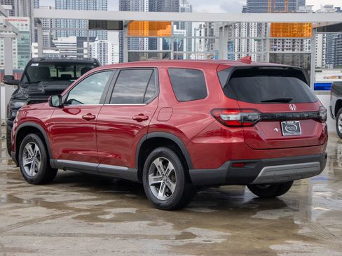 Certified 2023 Honda Pilot EX-L image 8