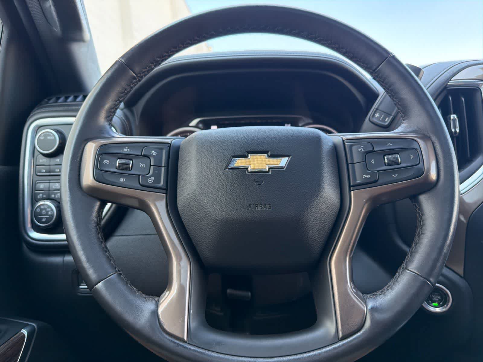 Used 2022 Chevrolet Silverado 3500 High Country w/ Z71 Off-Road Package AWD/4WD image 23