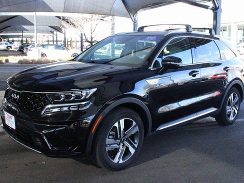 Used 2023 Kia Sorento SX Prestige image 8