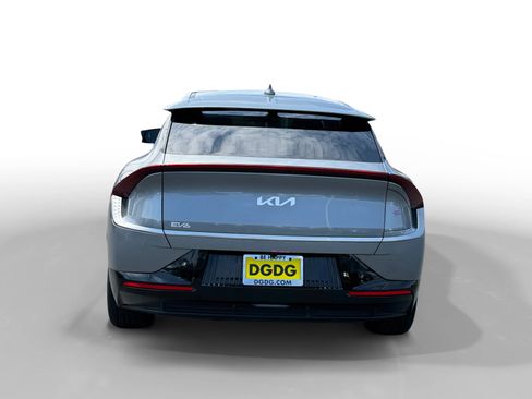 Used 2024 Kia EV6 Wind RWD image 4
