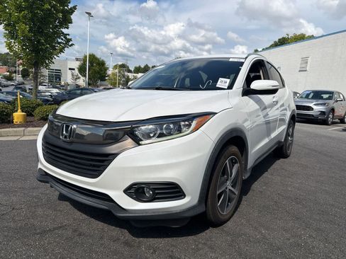 Used 2022 Honda HR-V EX image 1