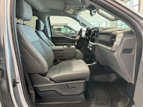Used 2022 Ford F150 XLT w/ Equipment Group 302A High AWD/4WD image 15