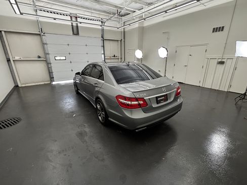 Used 2012 Mercedes-Benz E 350 4MATIC Sedan image 6