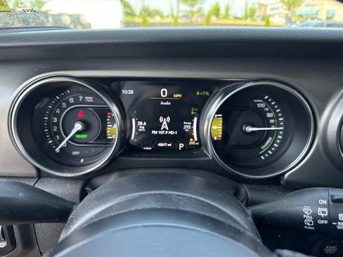 Used 2023 Jeep Wrangler Unlimited w/ Cold Weather Group AWD/4WD image 12