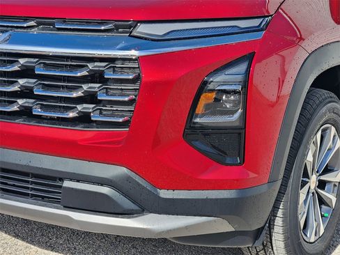 New 2026 Chevrolet Equinox LT w/ Convenience Package II image 6