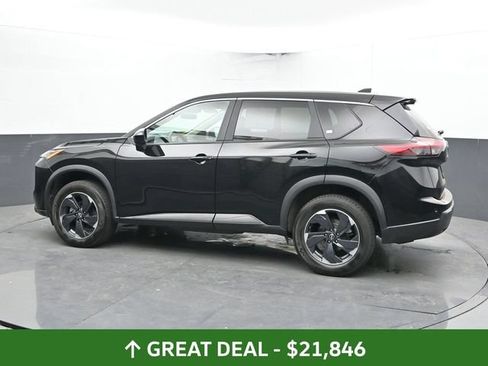 Used 2025 Nissan Rogue SV AWD/4WD image 10