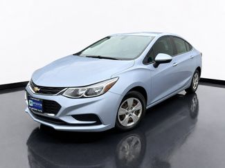 Used 2017 Chevrolet Cruze LS FWD video 1