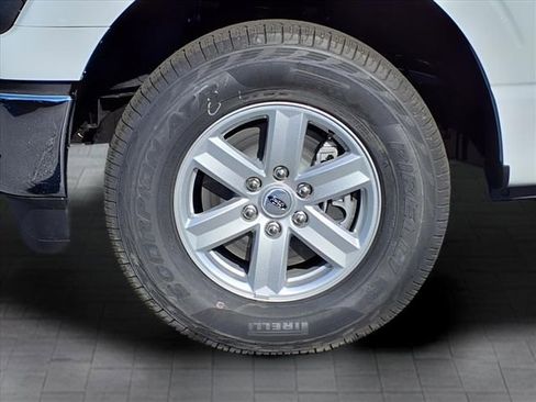 New 2025 Ford F150 XL w/ Equipment Group 103A High image 9