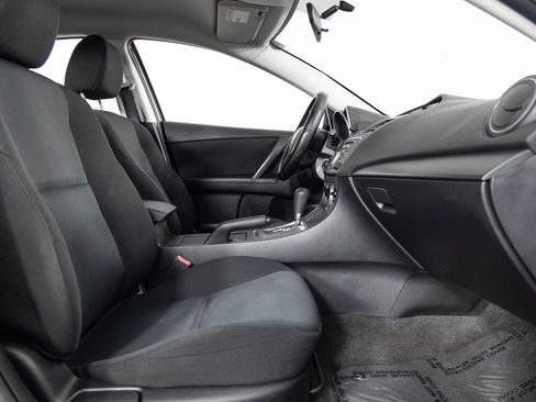 Used 2011 MAZDA MAZDA3 i Sport image 26