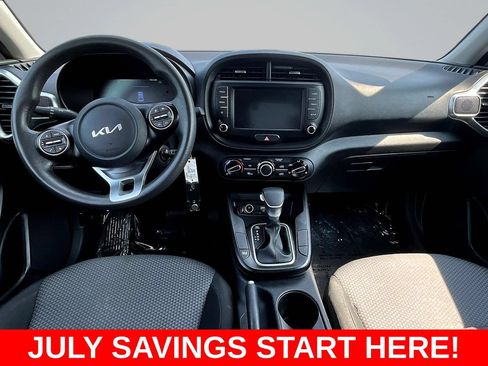 Used 2024 Kia Soul LX w/ Option Group 015 FWD image 8