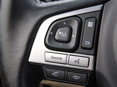 Used 2017 Subaru Outback 2.5i Premium image 28