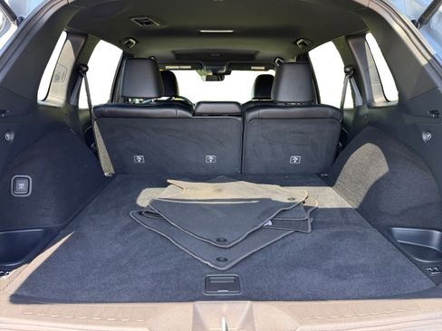 Used 2023 Honda Passport EX-L image 4