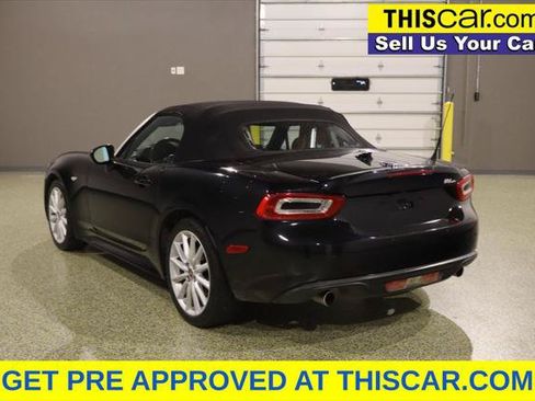 Used 2017 FIAT 124 Spider Lusso RWD image 6