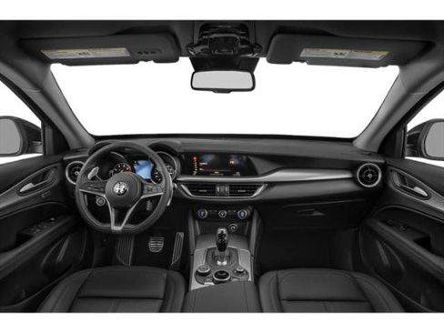 Used 2020 Alfa Romeo Stelvio RWD image 11
