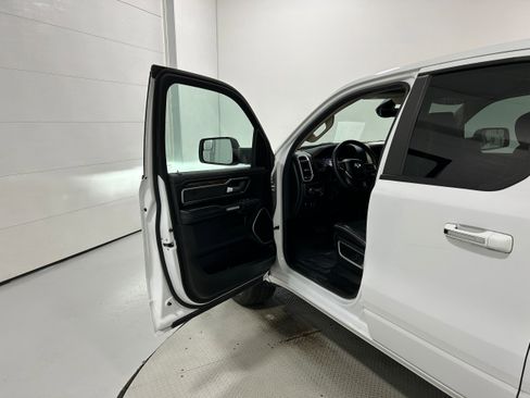 Used 2020 RAM 1500 Laramie AWD/4WD image 25