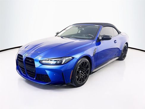 Used 2025 BMW M4 xDrive Competition w/ Executive Package image 2