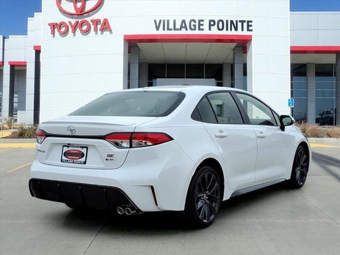 Certified 2026 Toyota Corolla SE image 5