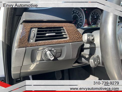 Used 2013 BMW M3 Coupe image 25