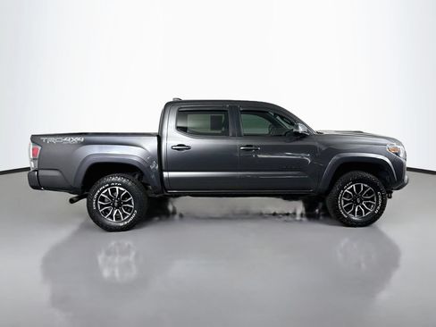 Used 2021 Toyota Tacoma TRD Sport AWD/4WD image 8