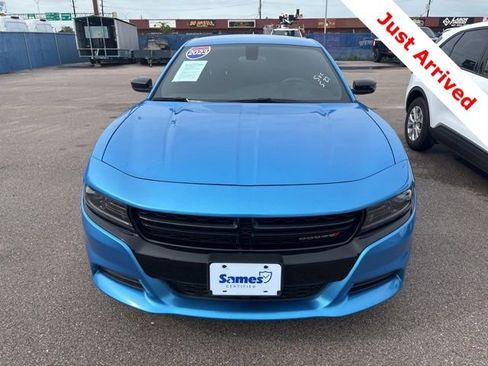 Used 2023 Dodge Charger SXT w/ Blacktop Package RWD image 5