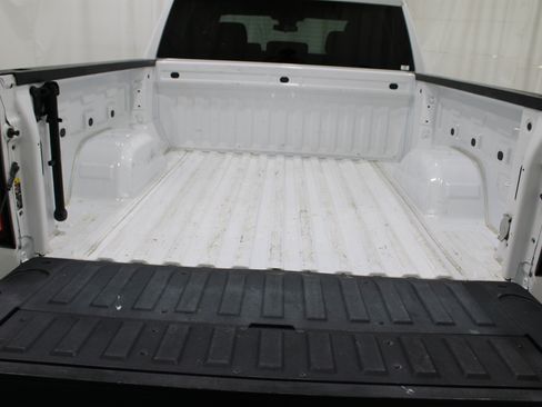 Used 2024 GMC Sierra 1500 SLE AWD/4WD image 36
